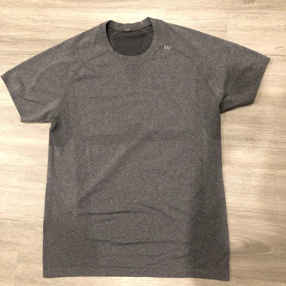 SOLD Men’s Lululemon Tshirt